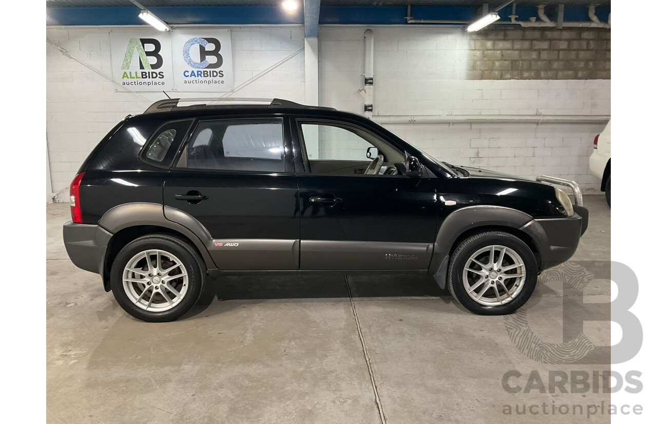 08/2004 Hyundai Tucson Elite (AWD) 4D Wagon Black V6 2.7L