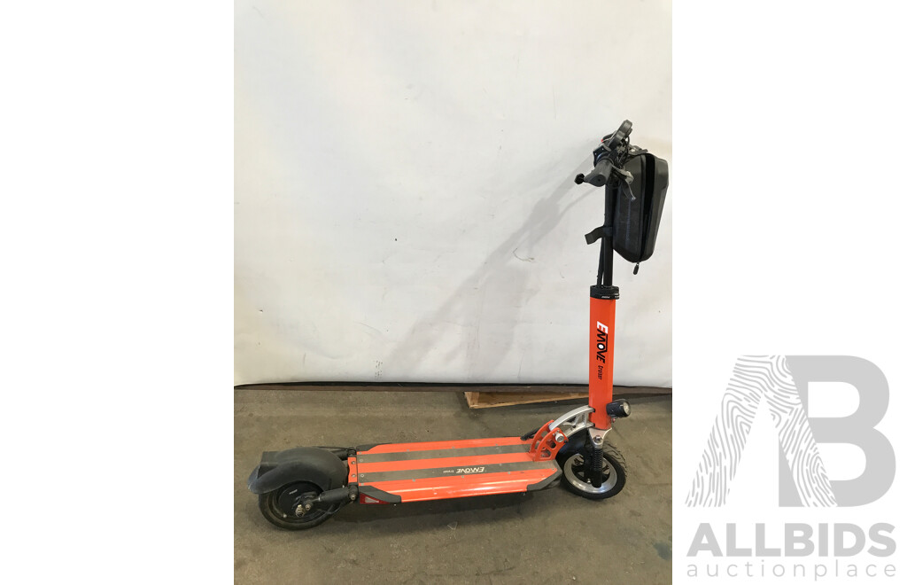 Emove Cruiser Electric Scooter
