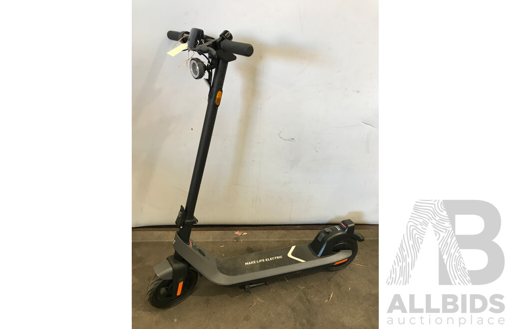 NIU KQi2 Pro Sport Electric Kick Scooter