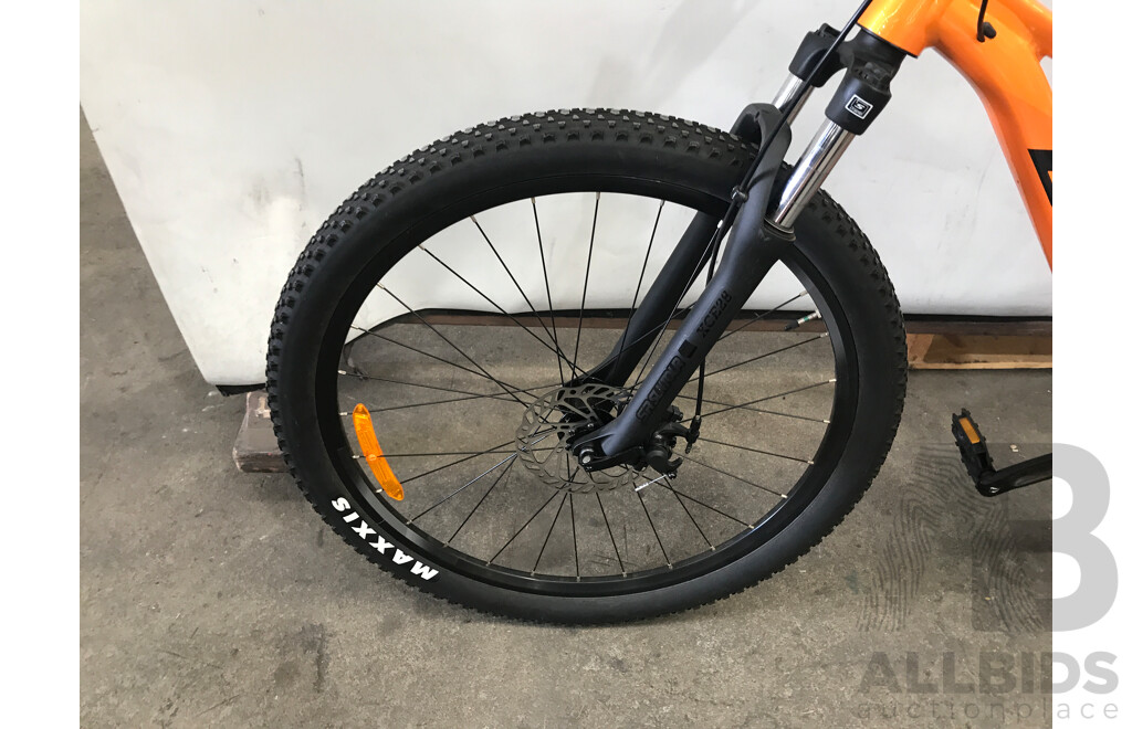 Giant TalonOrange 8 Speed Mountian Bike