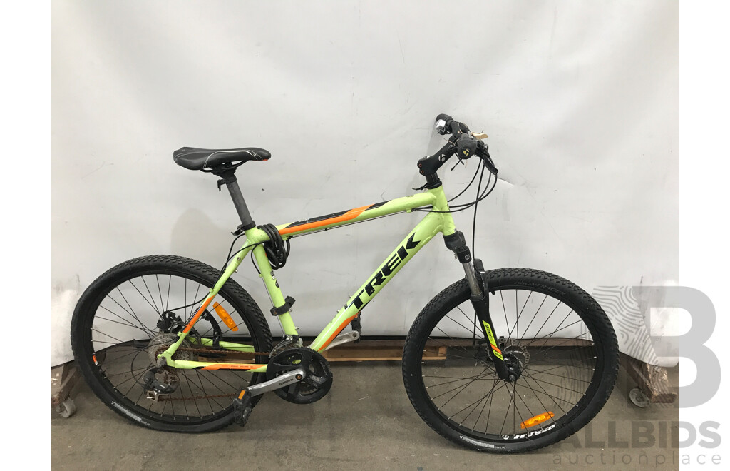 Trek 3500 21 Speed Mountian Bike