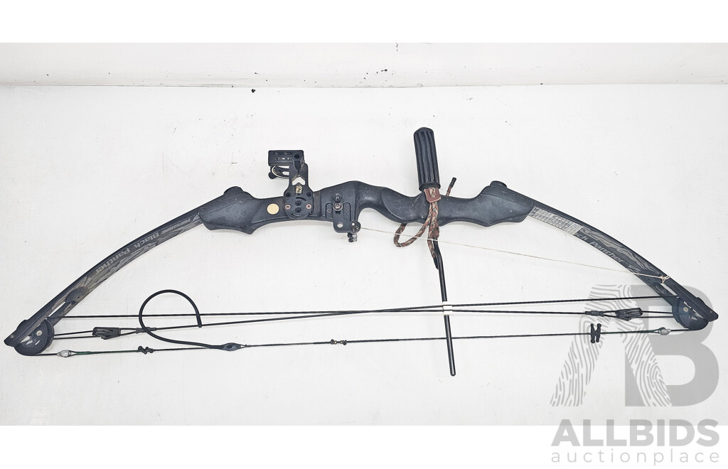 Martin Pro Series Black Panther Compound Bow with Bag & Arrows