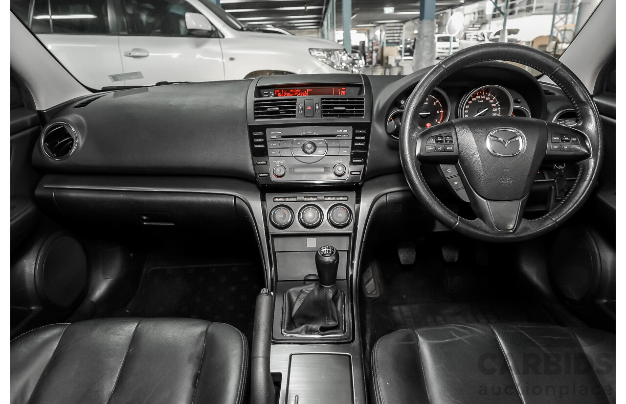 08/2012 Mazda Mazda6 Touring GH MY11 5d Hatchback White 2.5L