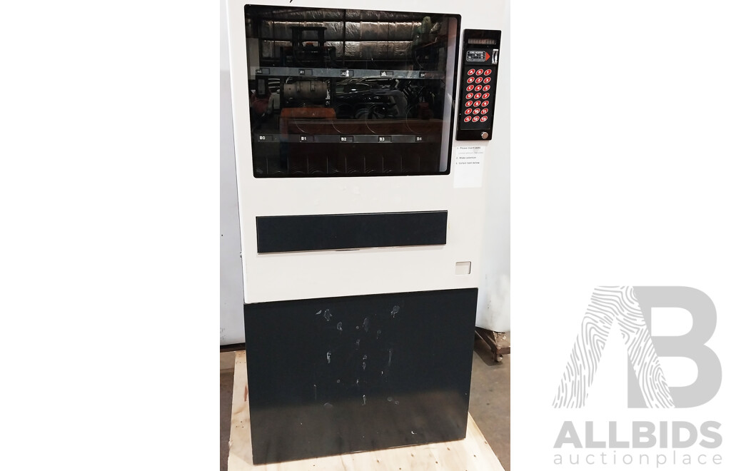 Colonial & Stubby Vending Machine