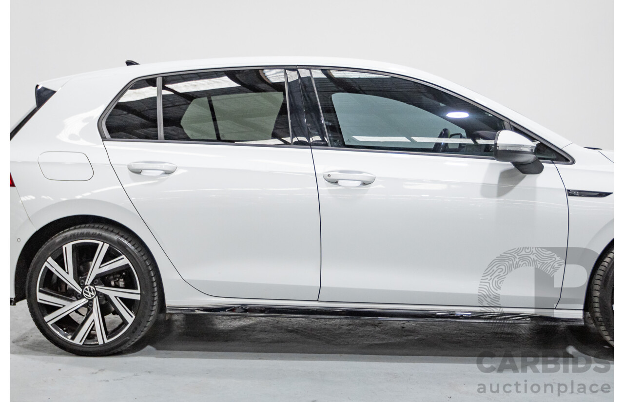 11/2021 Volkswagen Golf 110TSI R-Line MK8 MY22 5d Hatchback Pure White Turbo 1.4L