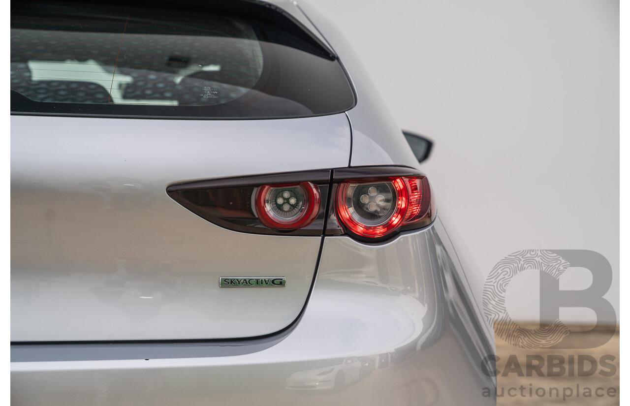 03/2020 Mazda 3 Pure G20 BP MY20 4d Hatch Sonic Silver 2.0L