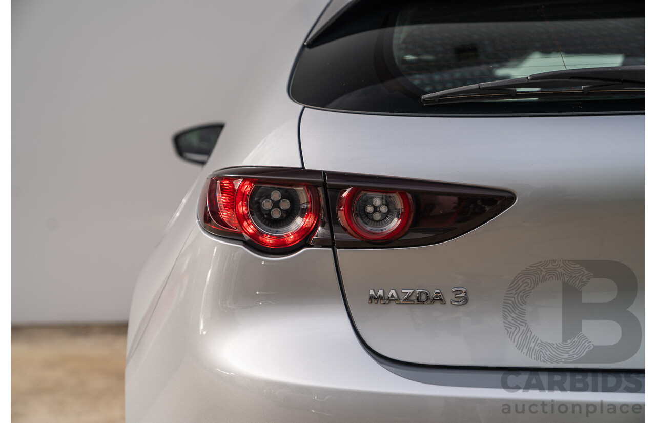 03/2020 Mazda 3 Pure G20 BP MY20 4d Hatch Sonic Silver 2.0L
