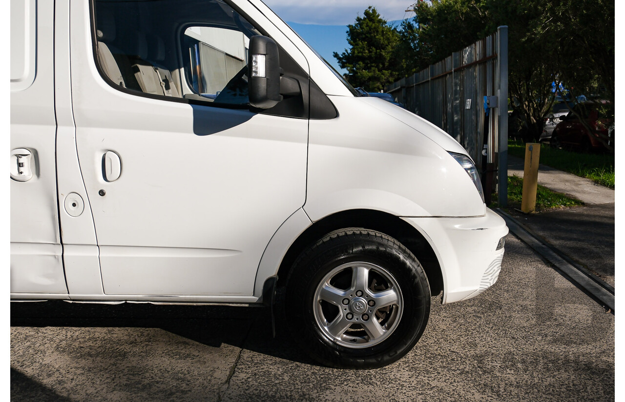 04/2017 LDV V80 LWB Mid Roof K1 4D Van White Turbo Diesel 2.5L