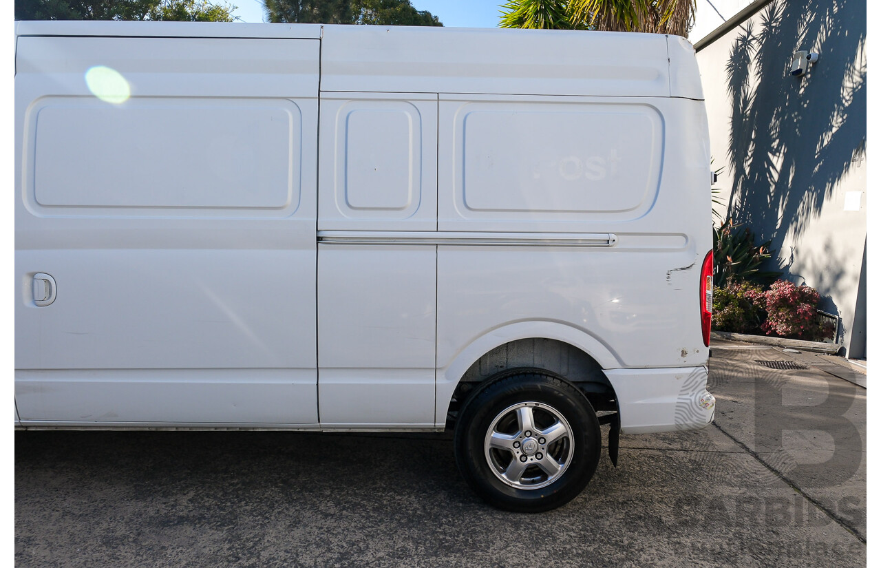 04/2017 LDV V80 LWB Mid Roof K1 4D Van White Turbo Diesel 2.5L