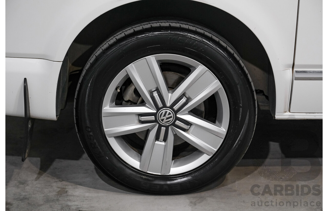 04/2019 Volkswagen Multivan Highline TDI450 T6 MY19 4d Wagon White Twin-Turbo Diesel 2.0L