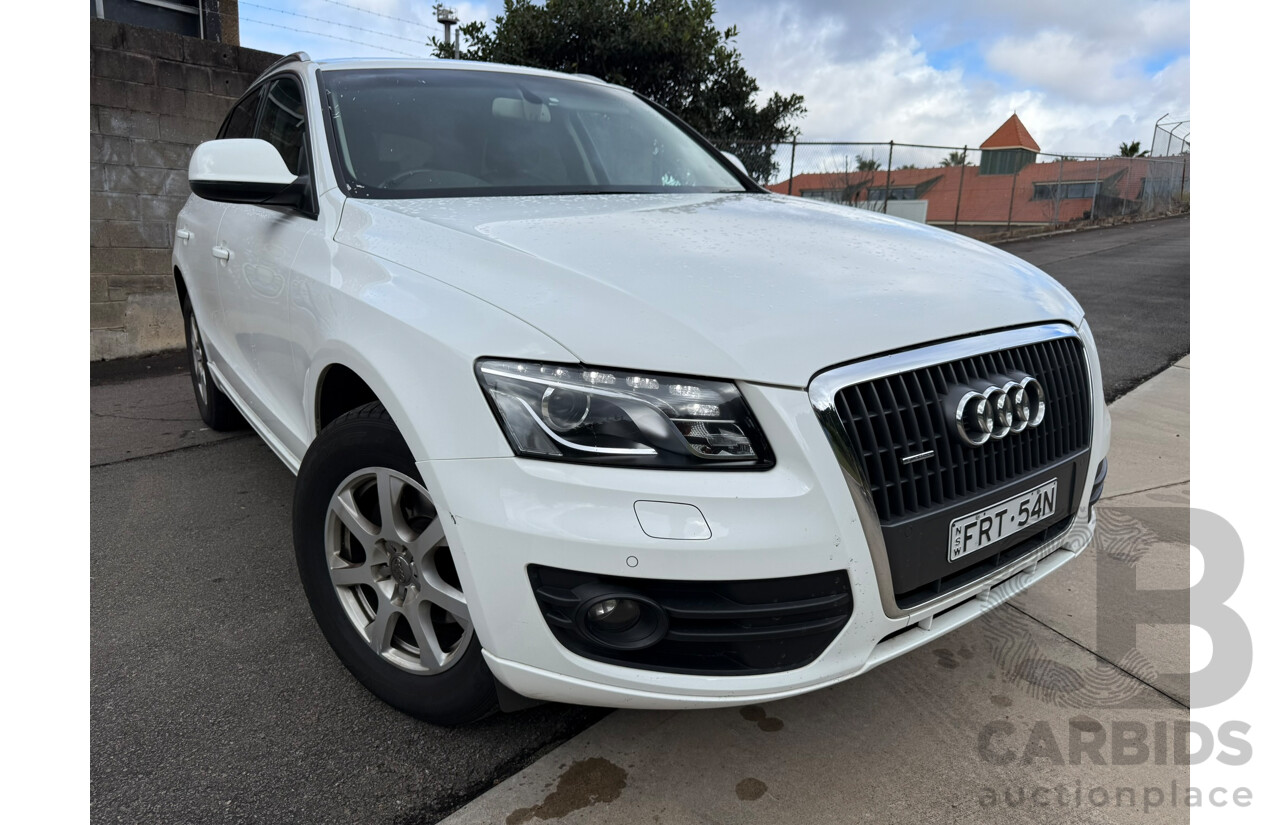 01/2012 Audi Q5 2.0 TFSI QUATTRO AWD 8R MY12 4D Wagon Ibis White 2.0L