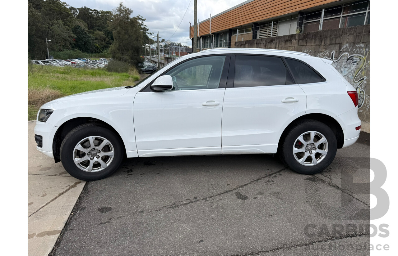 01/2012 Audi Q5 2.0 TFSI QUATTRO AWD 8R MY12 4D Wagon Ibis White 2.0L