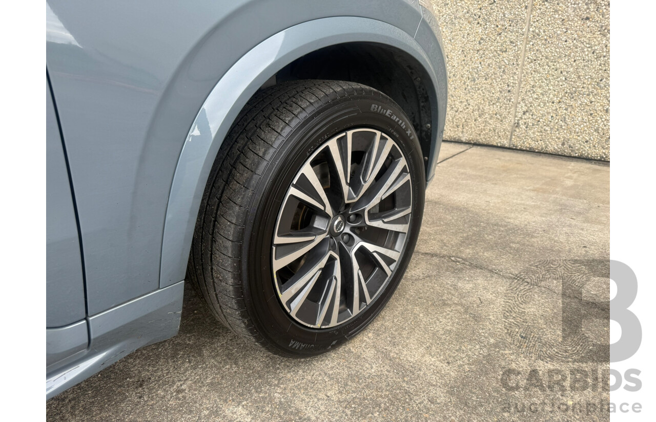 01/2021 Volvo XC90 D5 Momentum (AWD) 256 MY21 4d Wagon Thunder Grey Twin-turbo Diesel 2.0L 7 seat