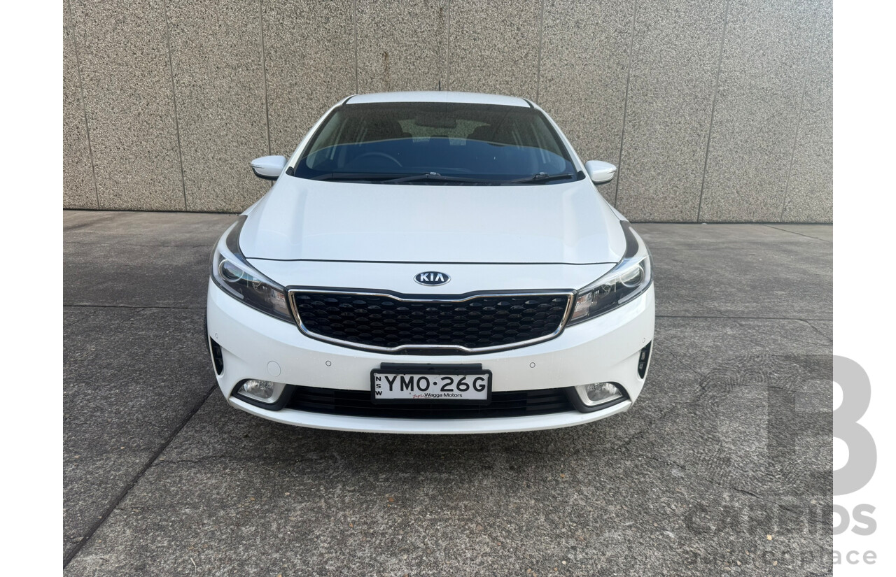 4/2018 Kia Cerato S YD MY18 5d Hatchback White 2.0L