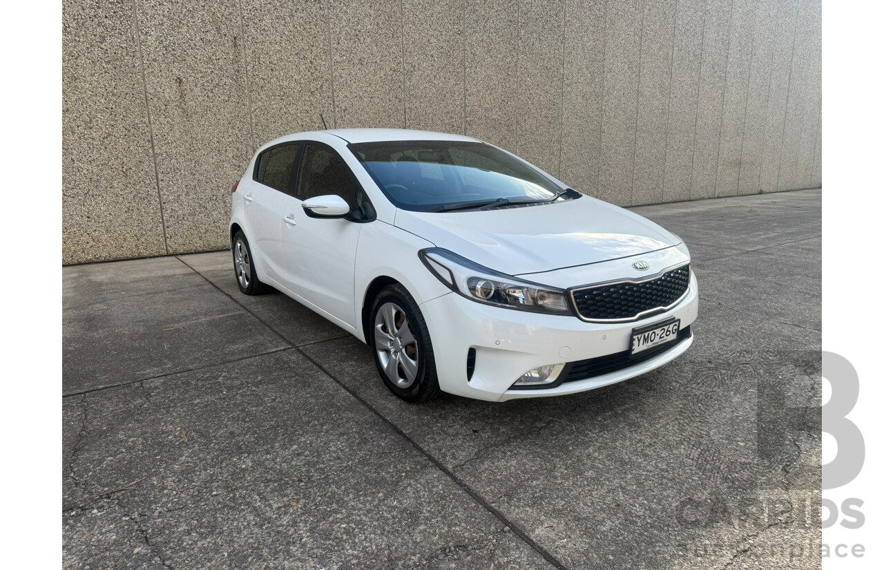 4/2018 Kia Cerato S YD MY18 5d Hatchback White 2.0L