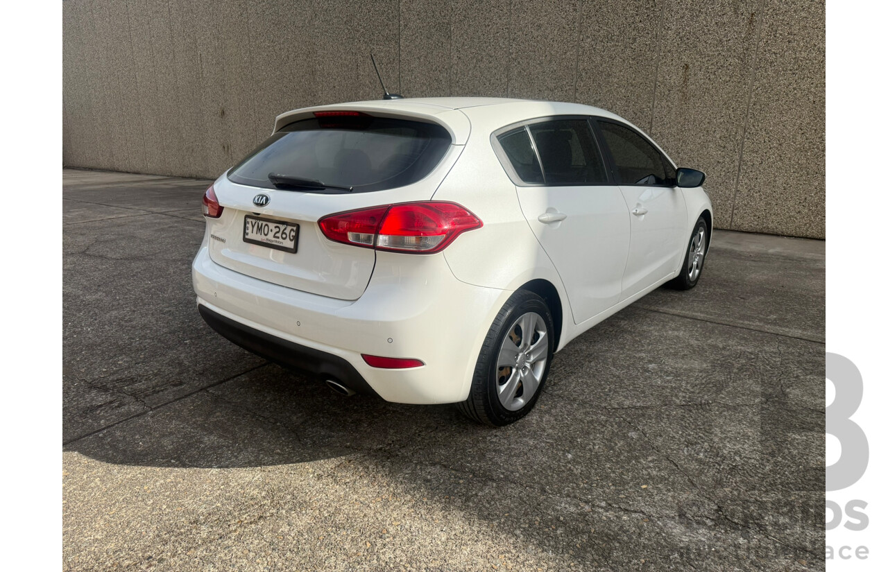 4/2018 Kia Cerato S YD MY18 5d Hatchback White 2.0L