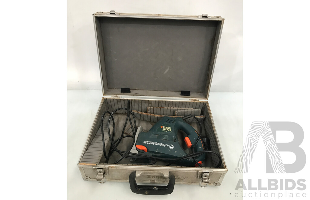 Black & Decker (KS890E) Scorpion Hand Reciprocating Saw with Case
