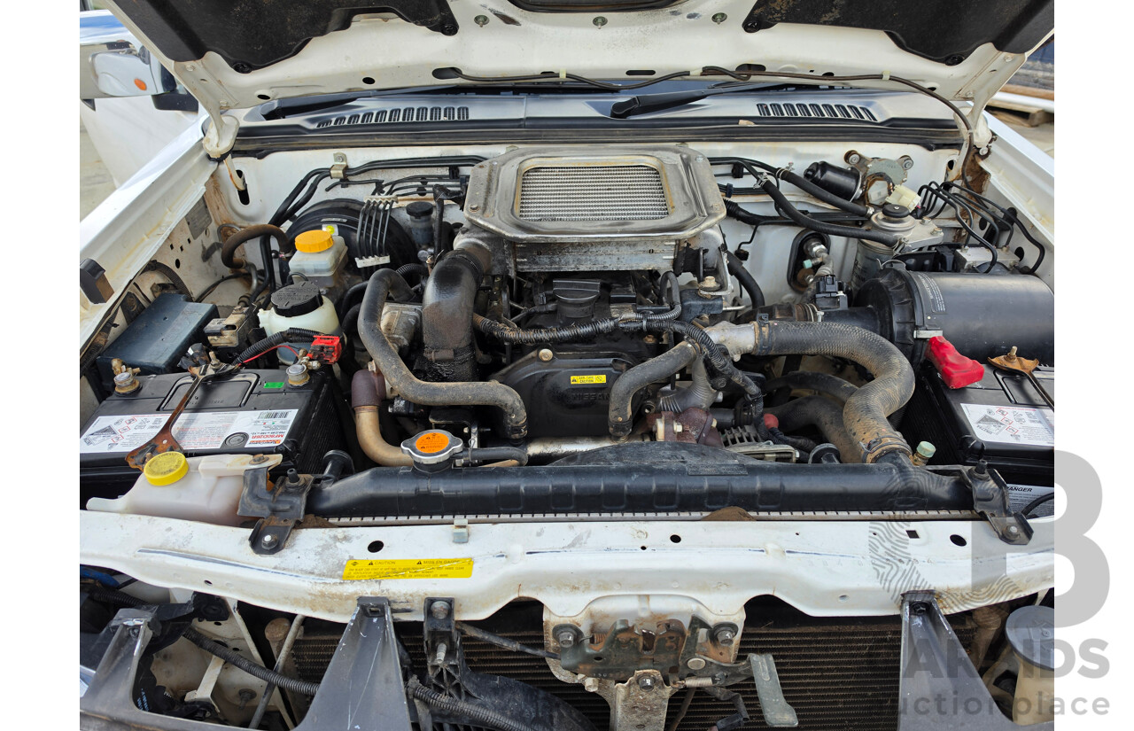09/2013 Nissan Navara ST-R (4x4) D22 SERIES 5 Dual Cab P/Up null 2.5L