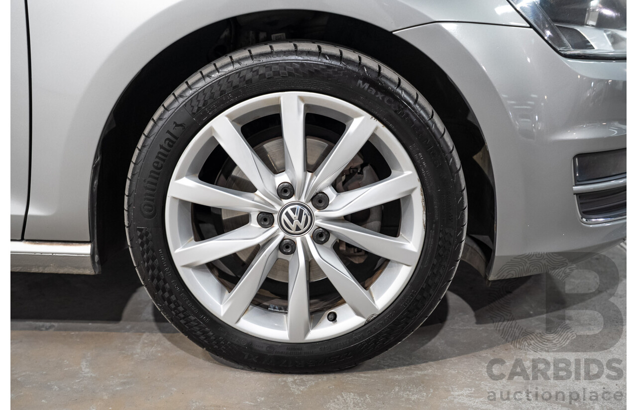05/2013 Volkswagen Golf 110 TDI Highline AU 5D Hatchback Reflex Silver Metallic Turbo Diesel 2.0L