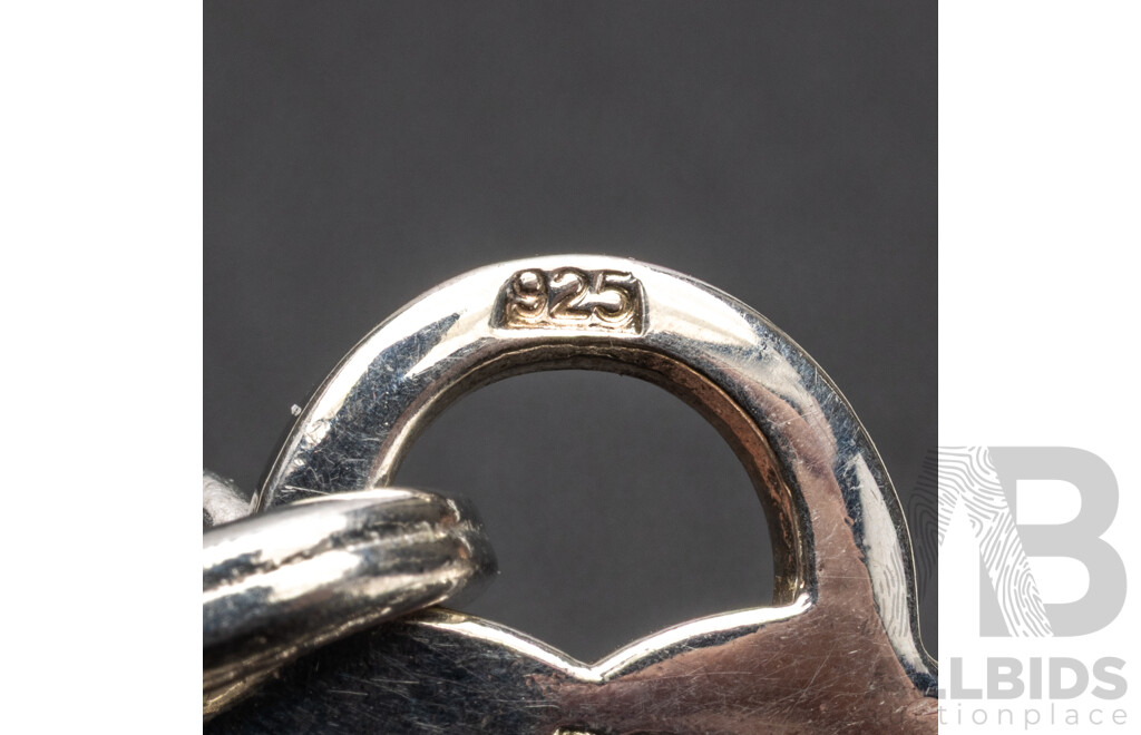 Sterling Silver Tiffany & Co Heavy Link Heart Tag Bracelet. Length - 20cms