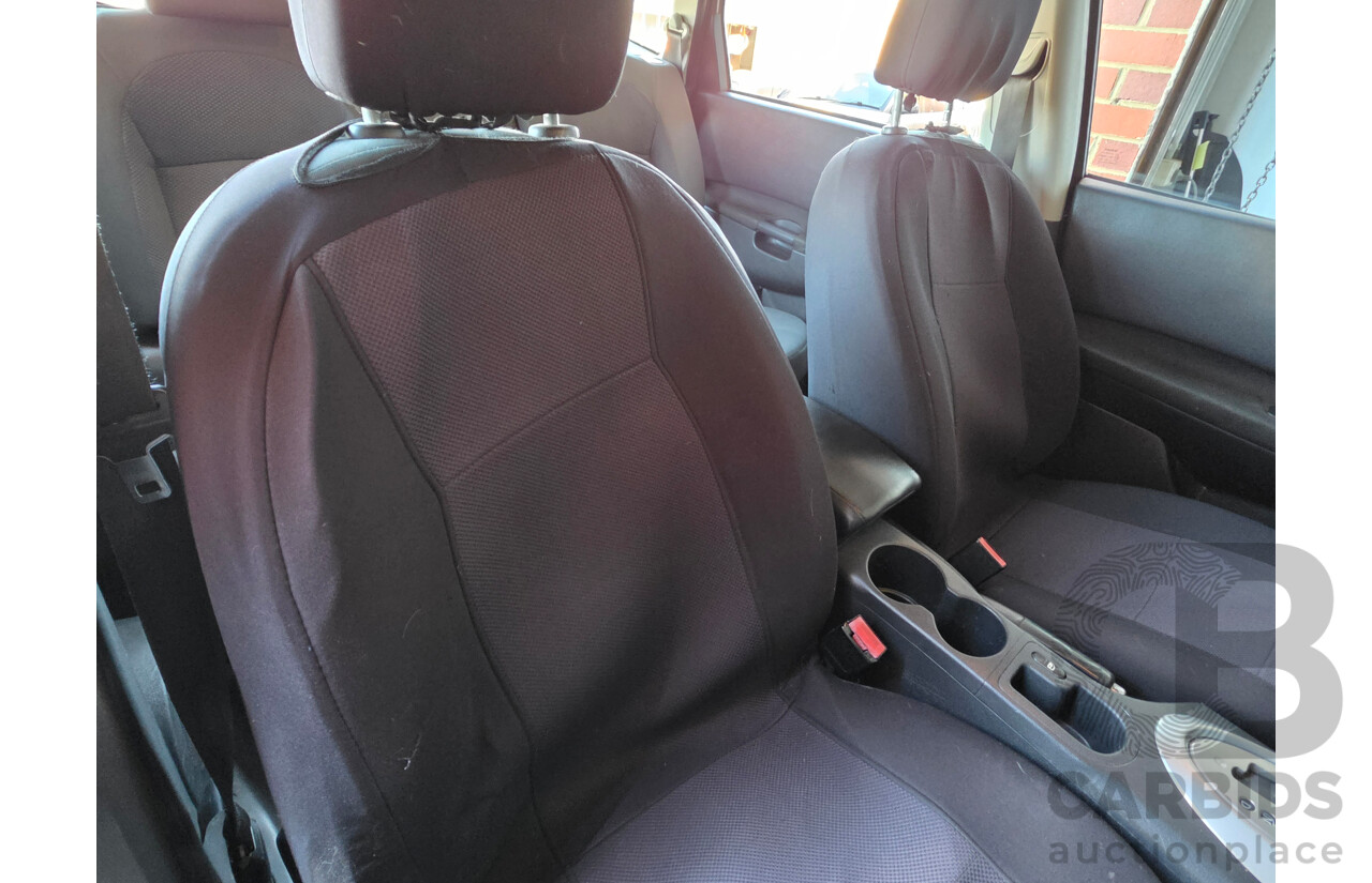 08/2010 Nissan Dualis +2 ST J10 SERIES II 4d Wagon Blue2.0L
