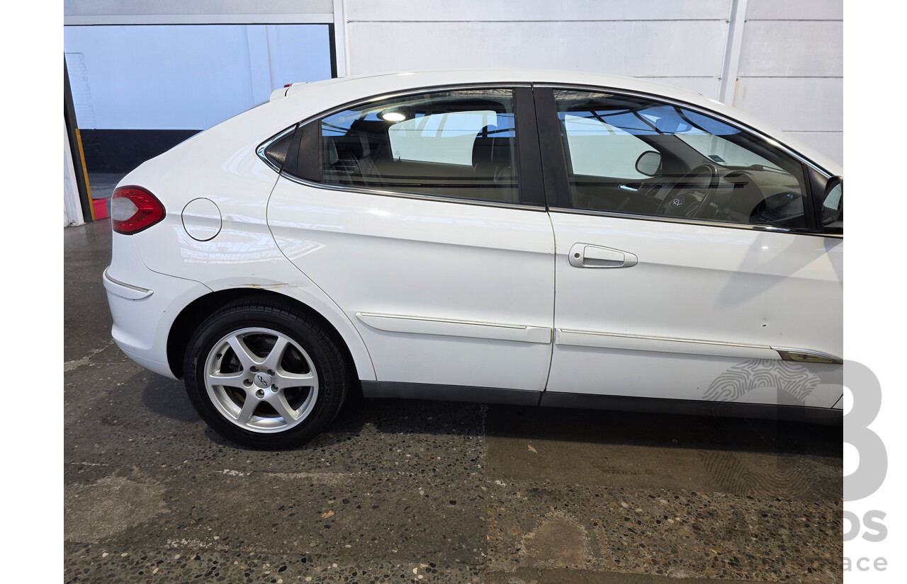 1/2013 Chery J3 M1X 5d Hatchback White 1.6L