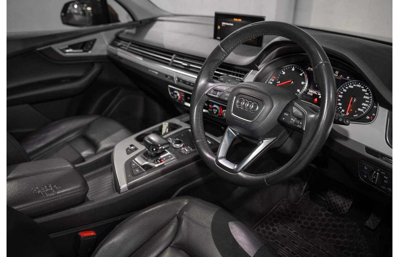 09/2017 Audi Q7 3.0 TDI Quattro AWD 4M MY17 4d Wagon Ocra Black Metallic Turbo Diesel 3.0L - 7 Seater