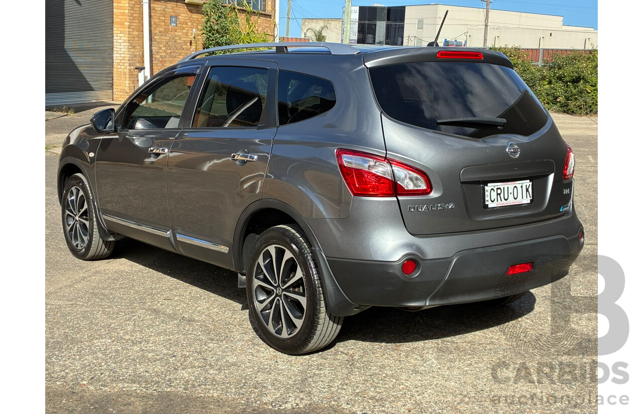 03/2014 Nissan Dualis +2 Ti-L (4x2) J10 Series 3 4d Wagon Grey 2.0L 7 Seats
