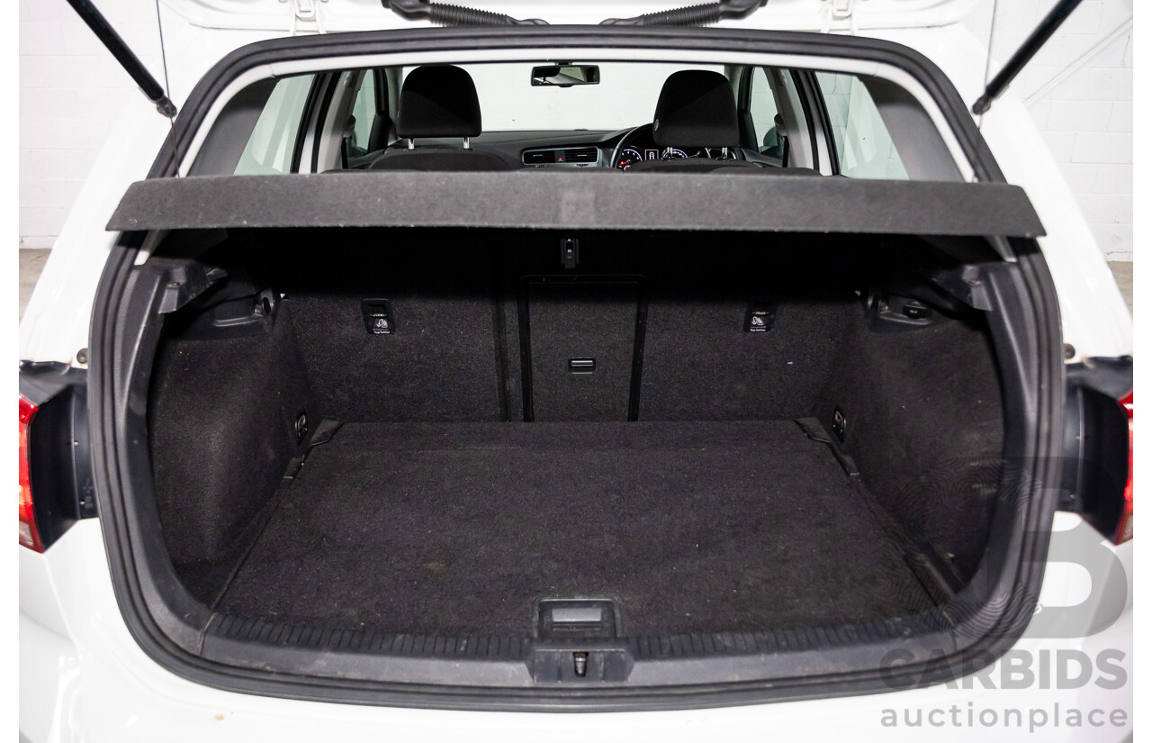 08/2013 Volkswagen Golf 90 TSI Comfortline AU MY14 5d Hatchback Pure White Turbo 1.4L