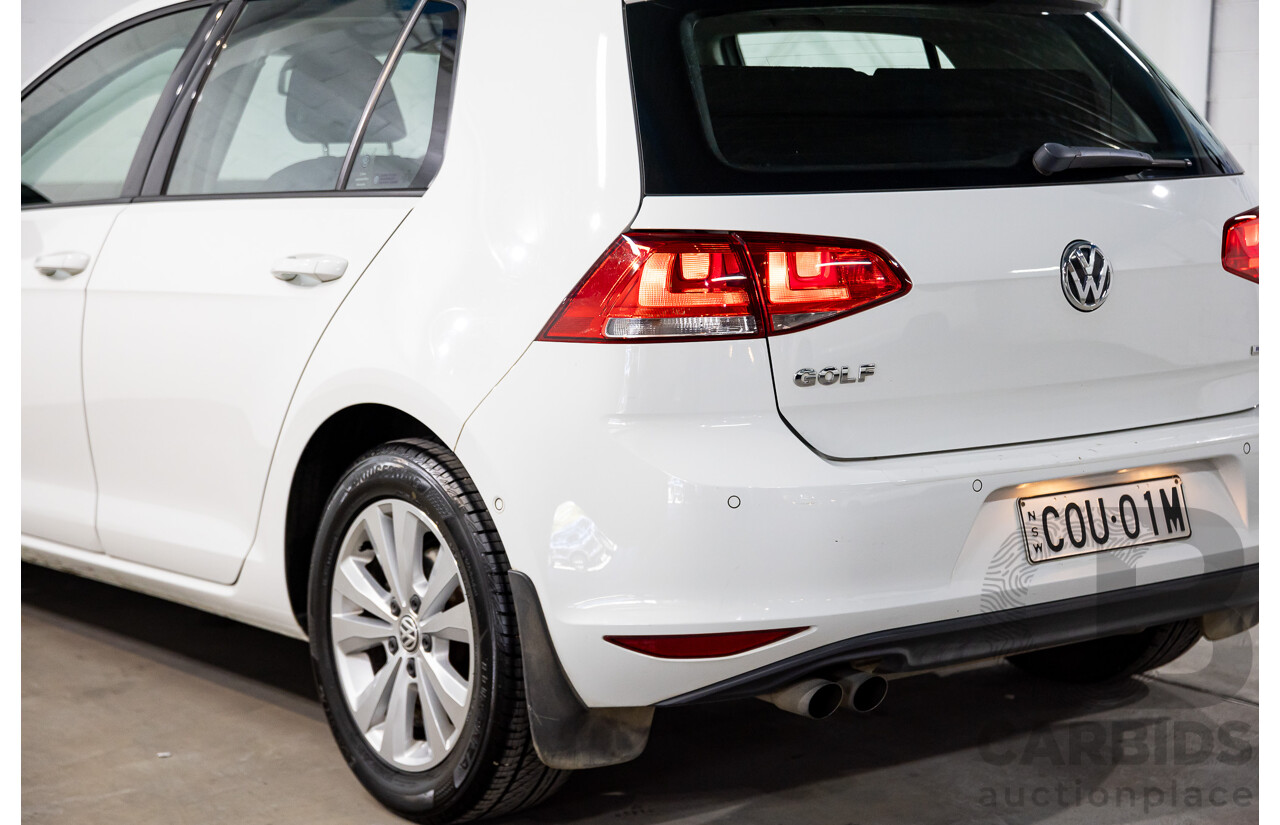 08/2013 Volkswagen Golf 90 TSI Comfortline AU MY14 5d Hatchback Pure White Turbo 1.4L