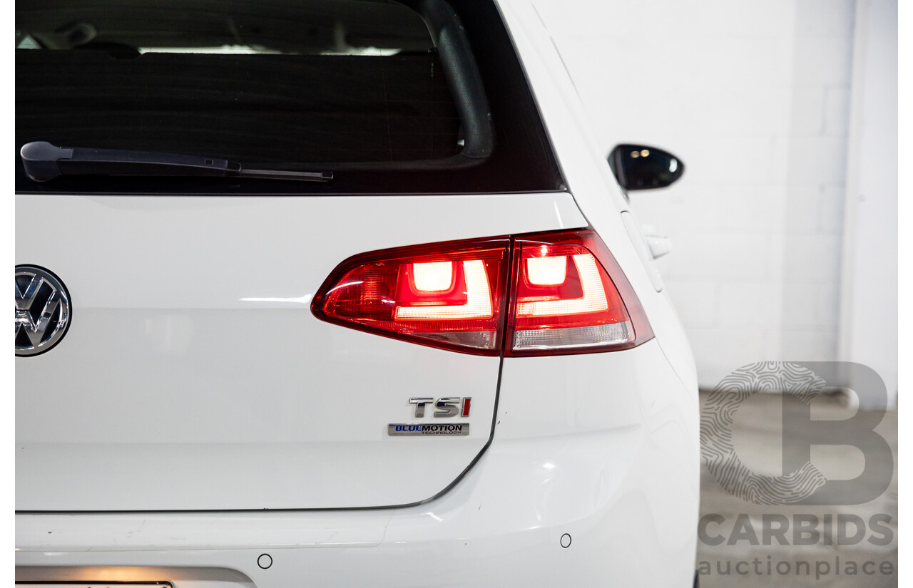 08/2013 Volkswagen Golf 90 TSI Comfortline AU MY14 5d Hatchback Pure White Turbo 1.4L