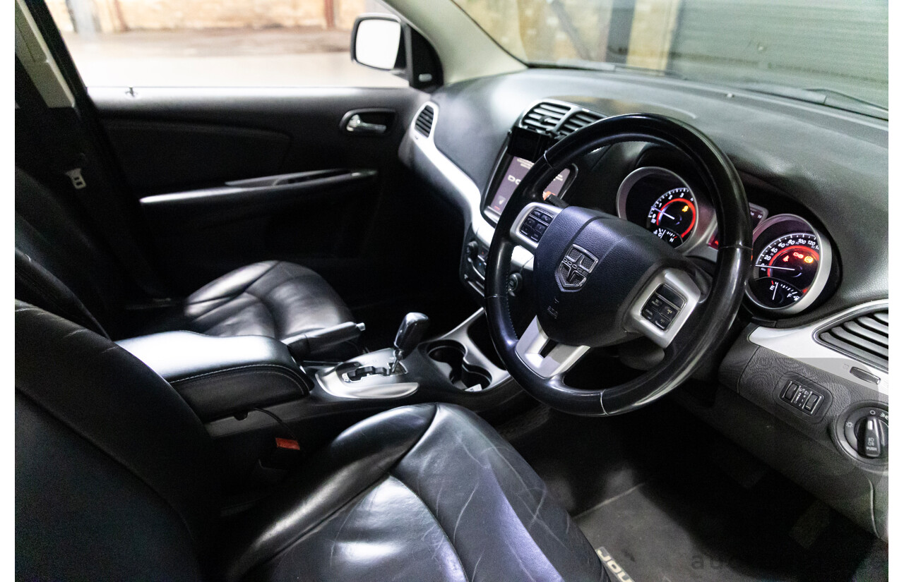 10/2013 Dodge Journey R/T JC MY14 4d Wagon White 3.6L V6