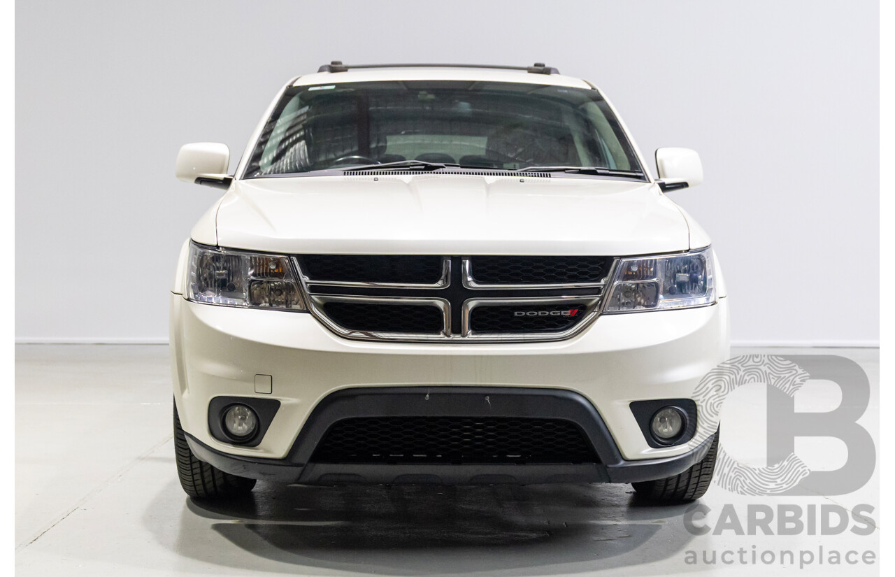 10/2013 Dodge Journey R/T JC MY14 4d Wagon White 3.6L V6