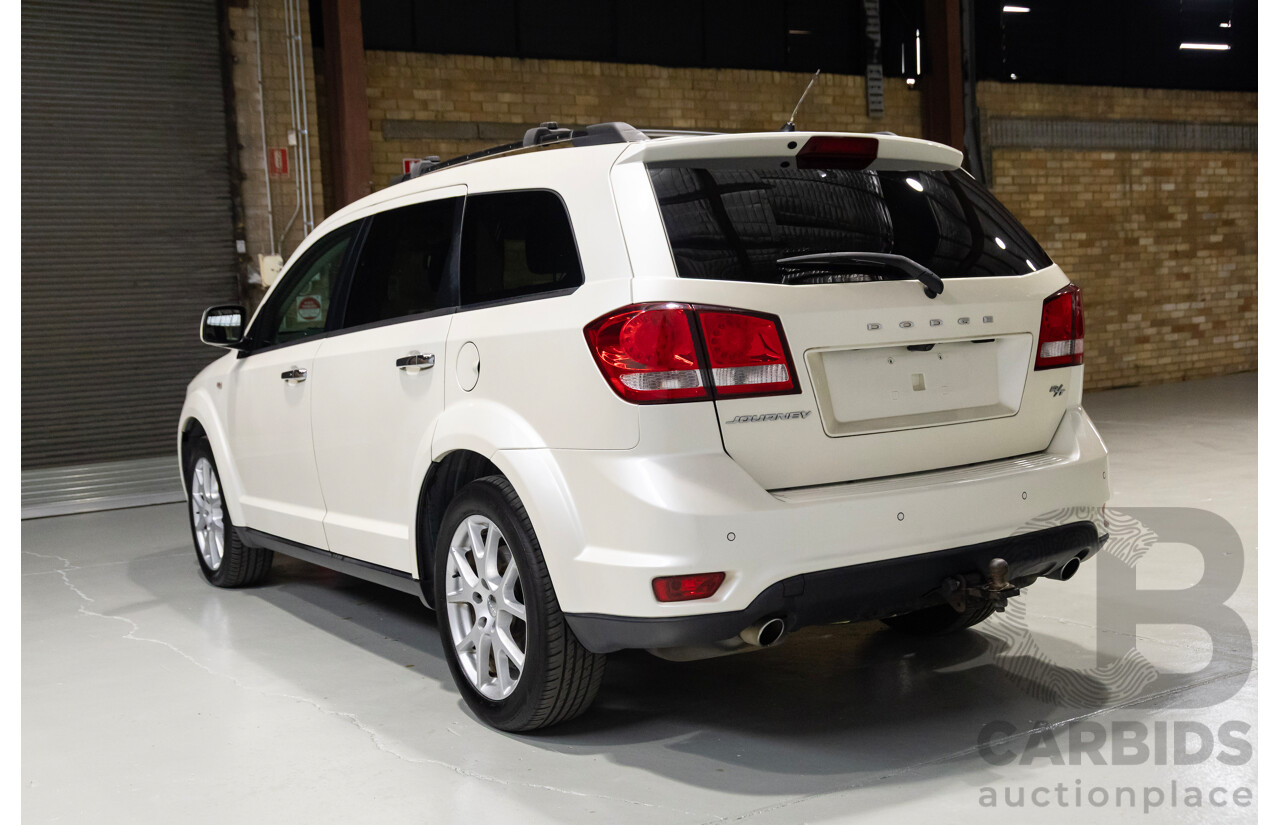 10/2013 Dodge Journey R/T JC MY14 4d Wagon White 3.6L V6