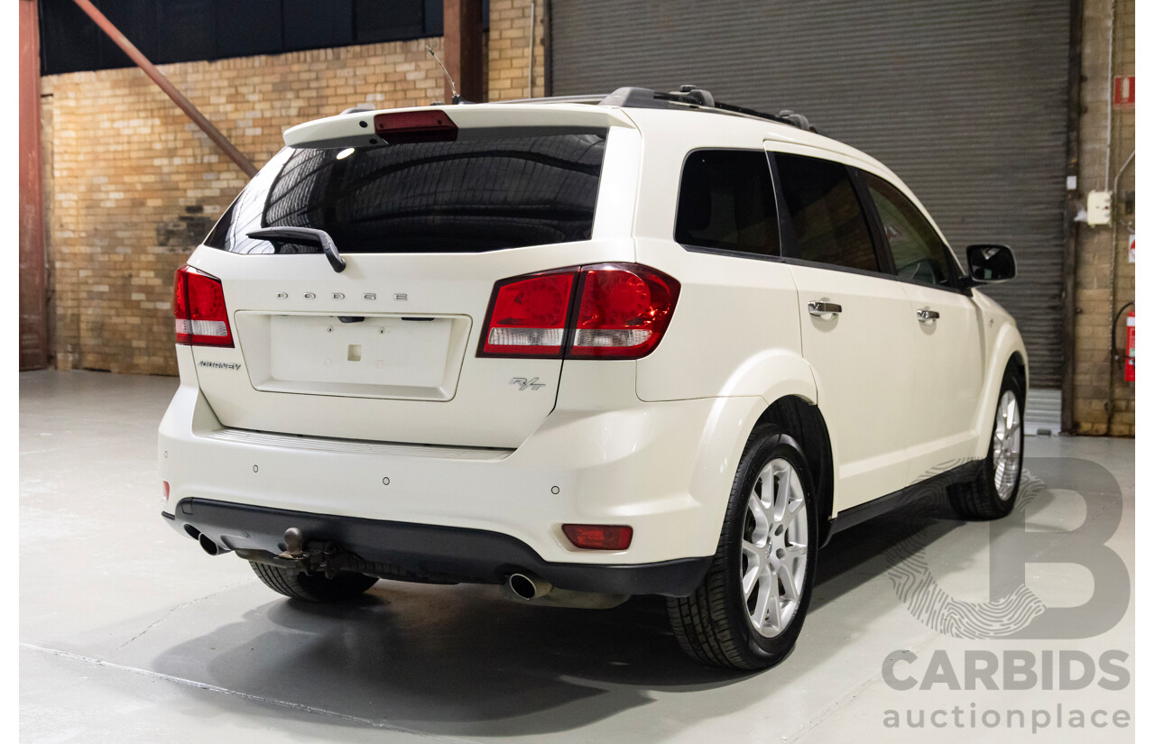 10/2013 Dodge Journey R/T JC MY14 4d Wagon White 3.6L V6