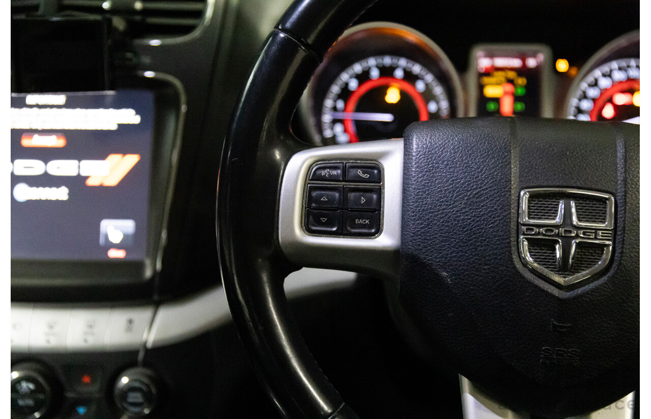 10/2013 Dodge Journey R/T JC MY14 4d Wagon White 3.6L V6