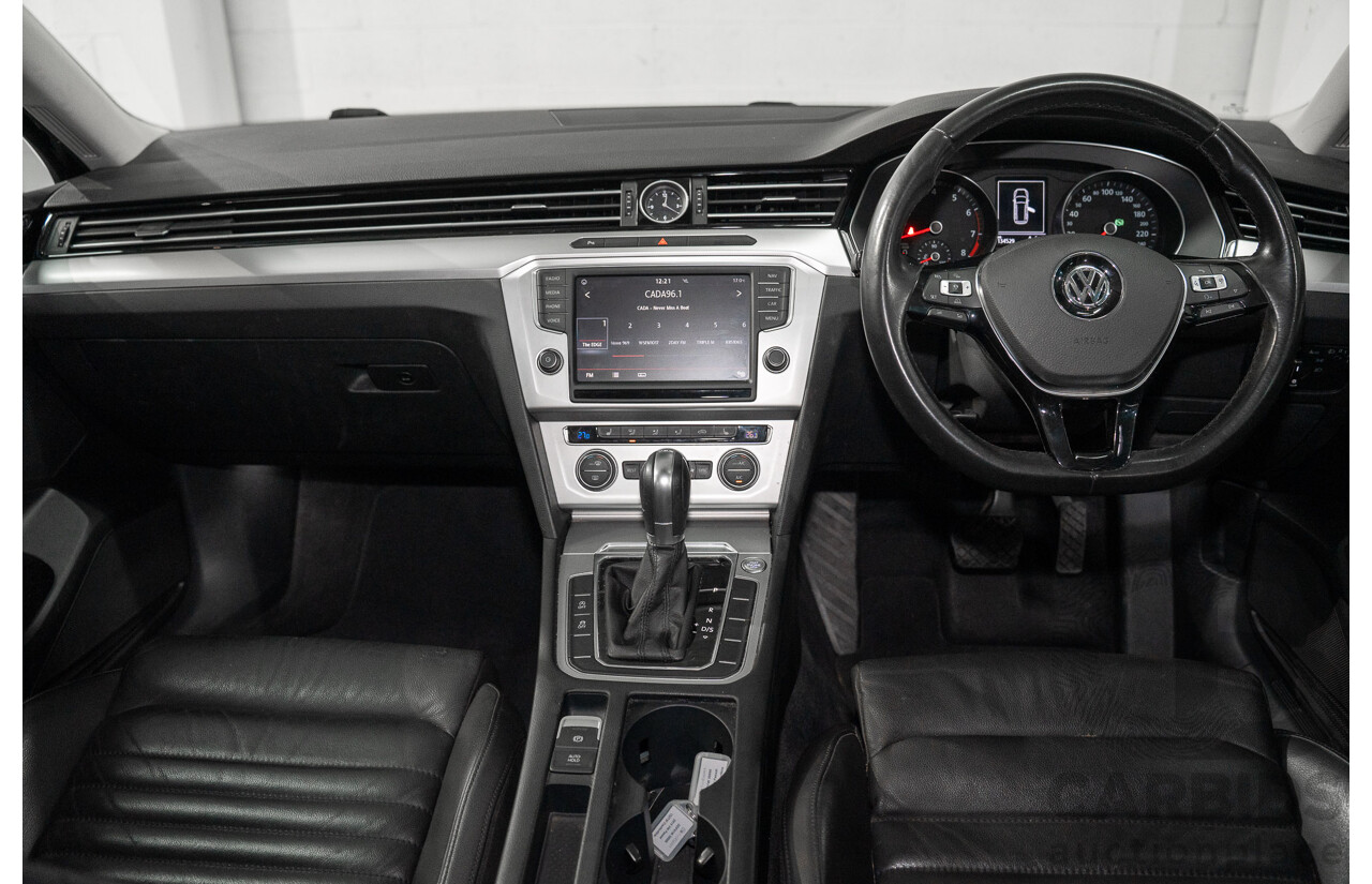 02/2016 Volkswagen Passat 132 TSI Comfortline 3C MY16 4D Wagon Night Blue Metallic Turbo 1.8L