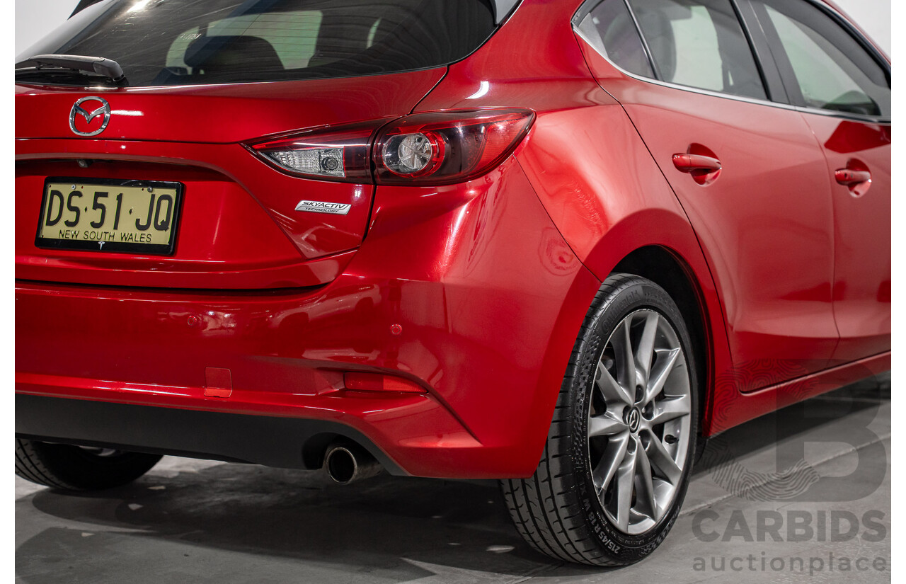 11/2016 Mazda 3 SP25 Astina BM 5d Hatchback Soul Red Crystal Metallic 2.5L