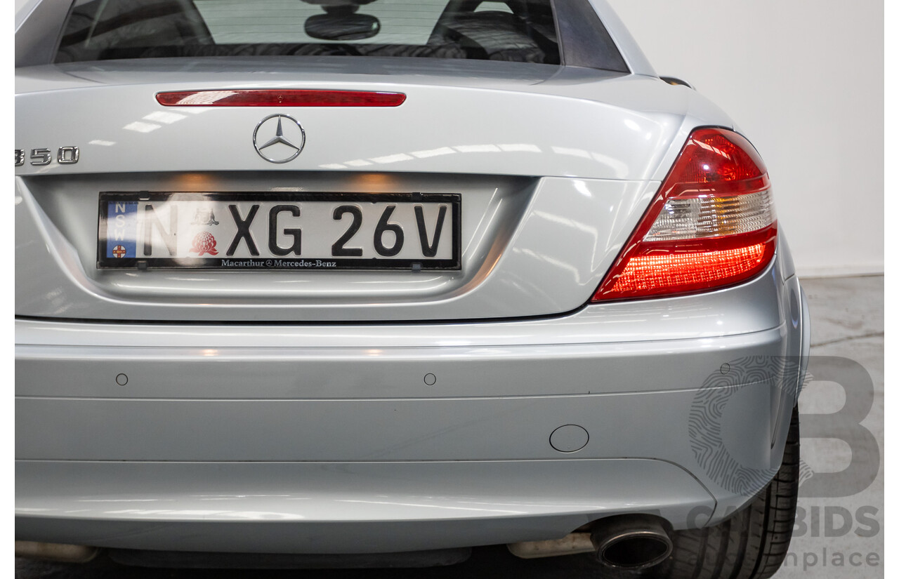 12/2004 Mercedes-Benz SLK350 R171 2d Convertible Tellurium Silver Metallic V6 3.5L
