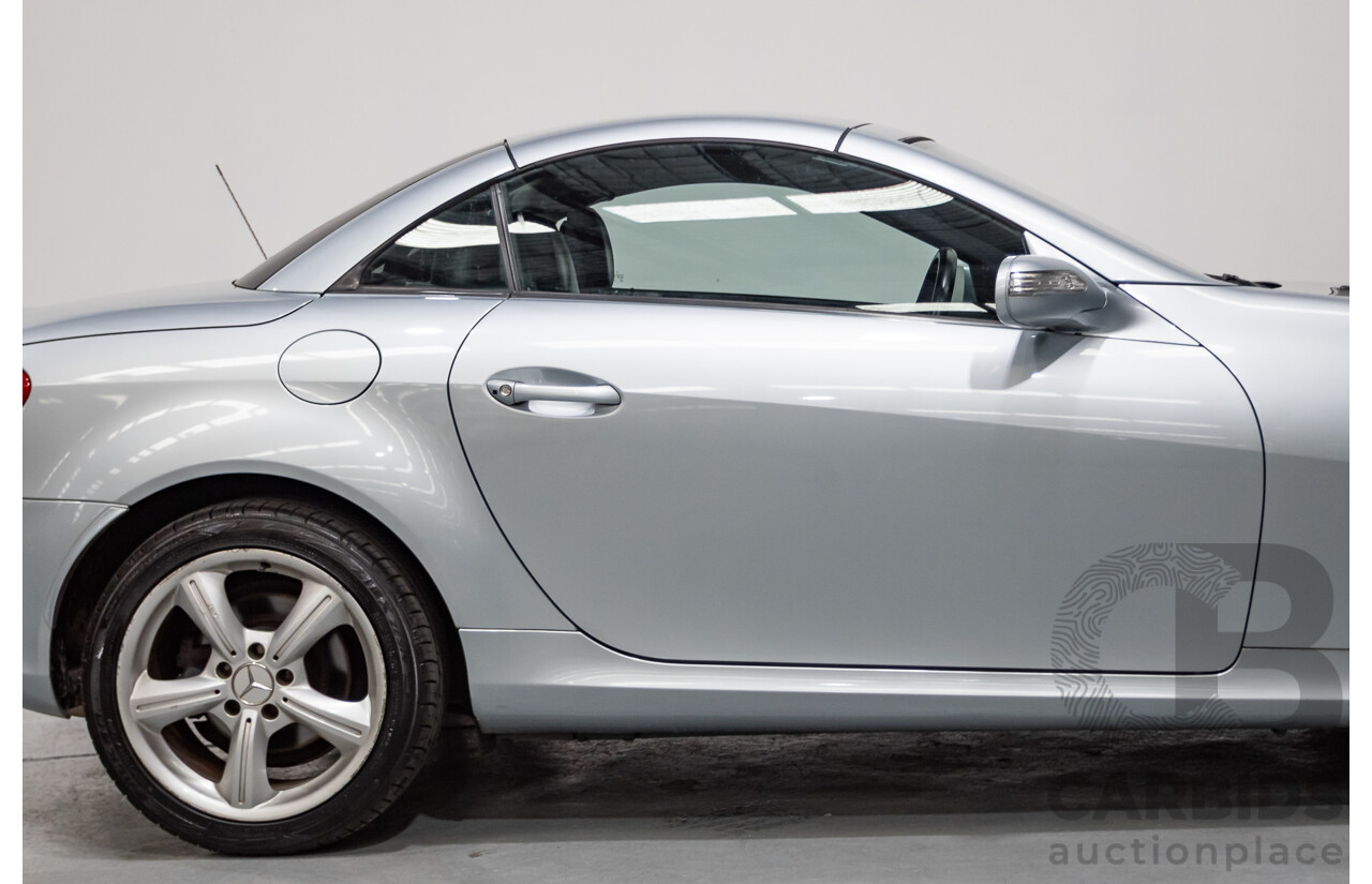 12/2004 Mercedes-Benz SLK350 R171 2d Convertible Tellurium Silver Metallic V6 3.5L