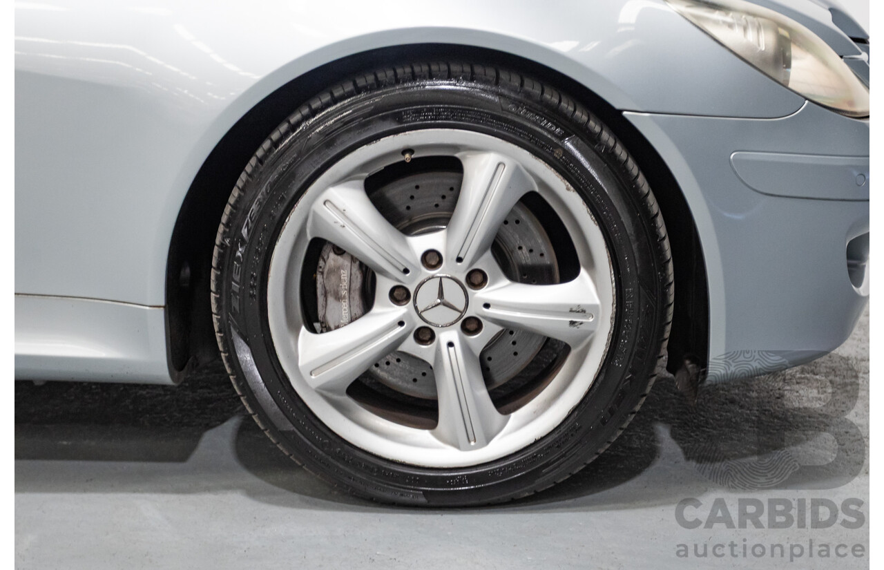 12/2004 Mercedes-Benz SLK350 R171 2d Convertible Tellurium Silver Metallic V6 3.5L