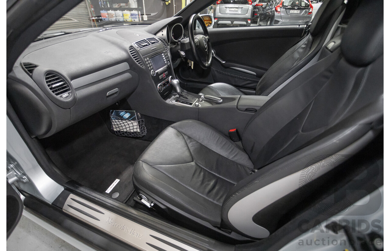 12/2004 Mercedes-Benz SLK350 R171 2d Convertible Tellurium Silver Metallic V6 3.5L