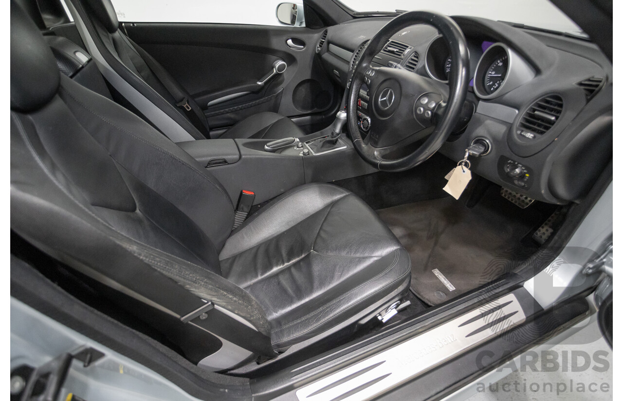 12/2004 Mercedes-Benz SLK350 R171 2d Convertible Tellurium Silver Metallic V6 3.5L