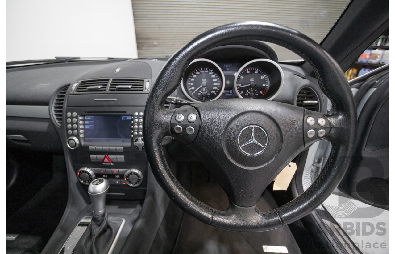 12/2004 Mercedes-Benz SLK350 R171 2d Convertible Tellurium Silver Metallic V6 3.5L