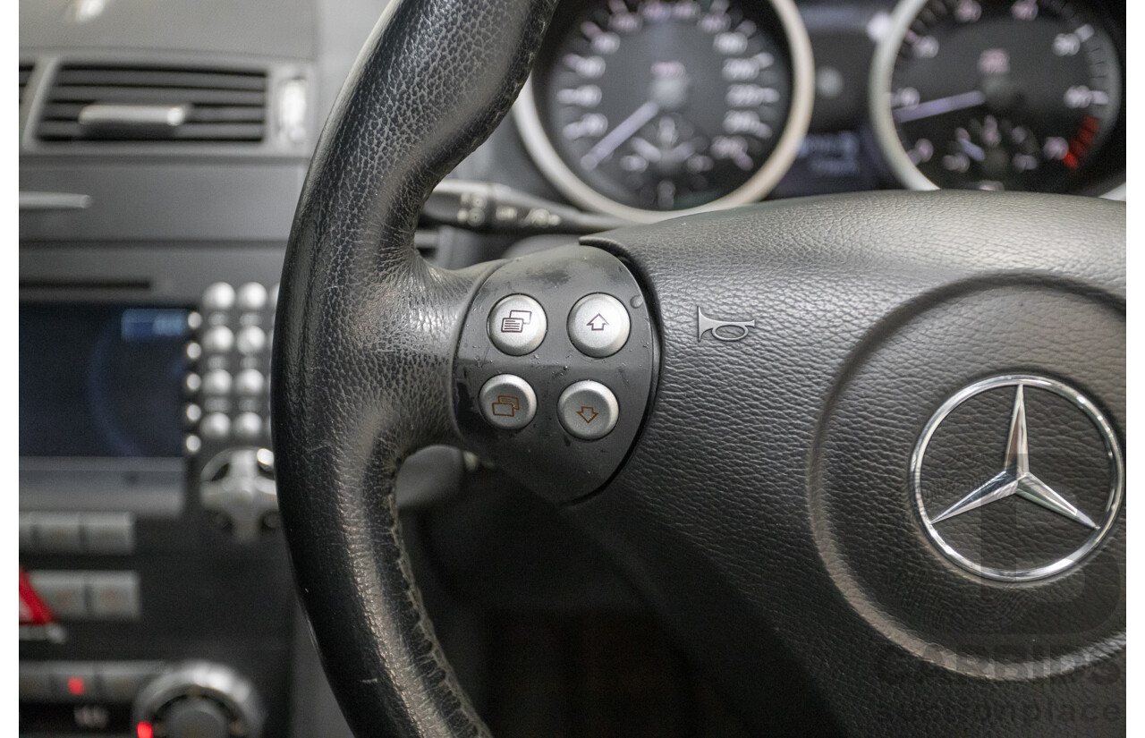 12/2004 Mercedes-Benz SLK350 R171 2d Convertible Tellurium Silver Metallic V6 3.5L