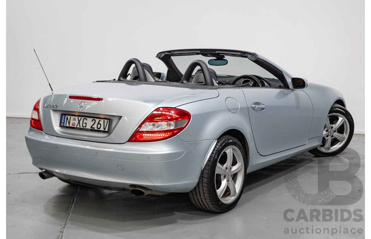 12/2004 Mercedes-Benz SLK350 R171 2d Convertible Tellurium Silver Metallic V6 3.5L