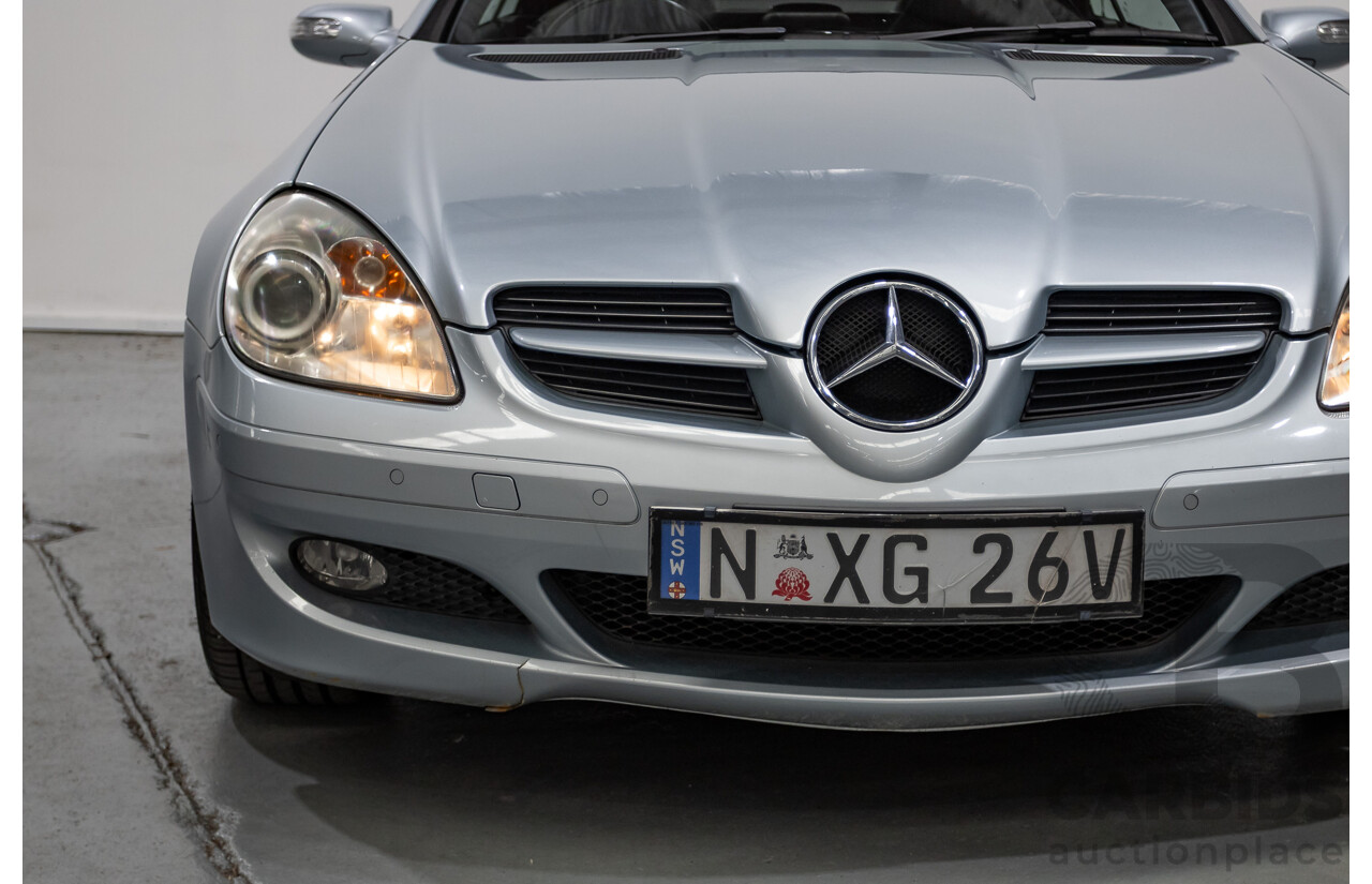 12/2004 Mercedes-Benz SLK350 R171 2d Convertible Tellurium Silver Metallic V6 3.5L