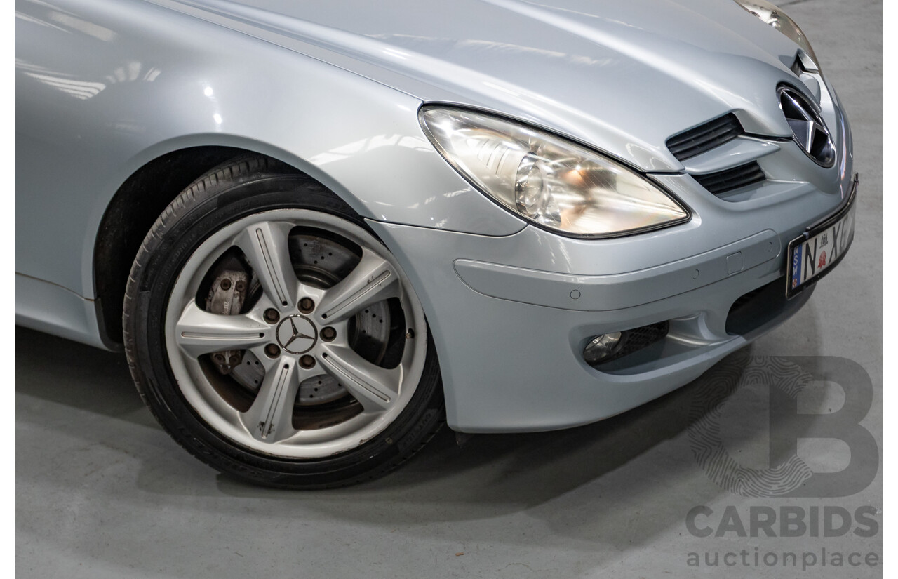 12/2004 Mercedes-Benz SLK350 R171 2d Convertible Tellurium Silver Metallic V6 3.5L