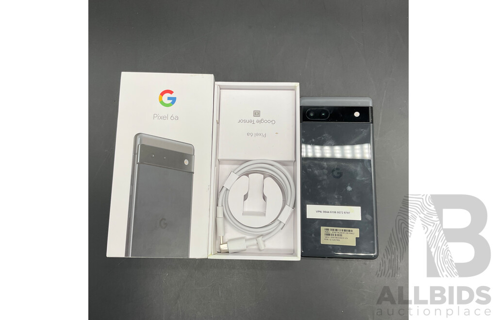 GOOGLE Pixel 6a , with a Case and Screen Pretector