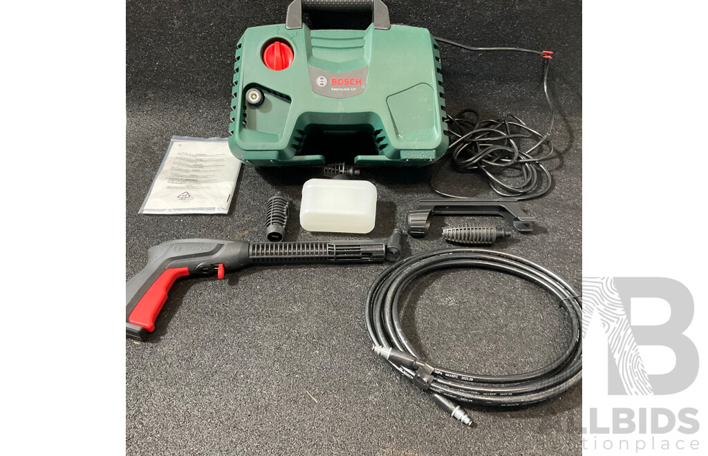 BOSCH EasyAquatak 120 Pressure Washer
